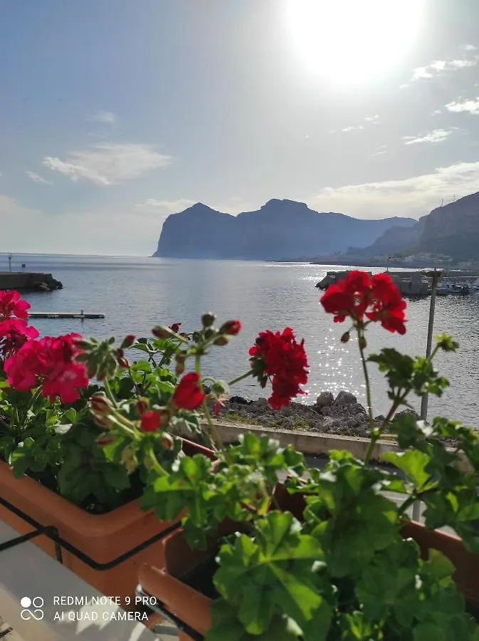 La Casa Di Giulio - Holiday Home Isola delle Femmine