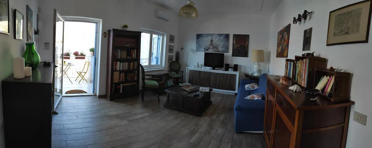 La Casa Di Giulio - Holiday Home Isola delle Femmine